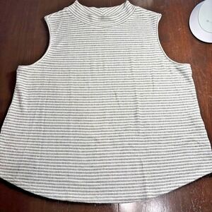 Chico's Zenergy Knit Tank Top Womens Size 3 Striped Gray White